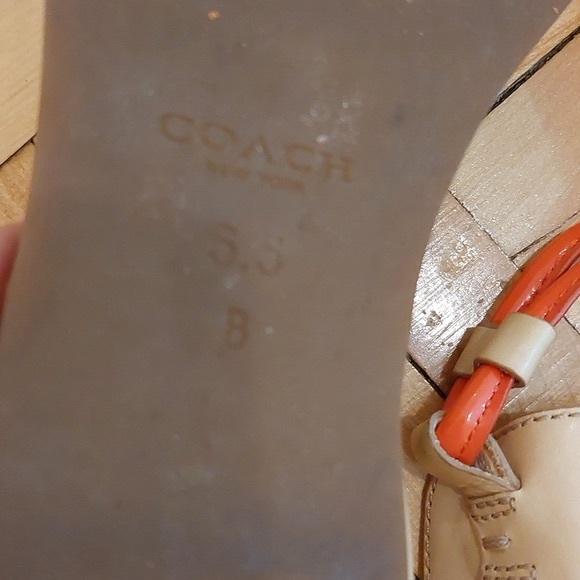 Coach  Cassandra thong sandals size 55B - Picture 10 of 10